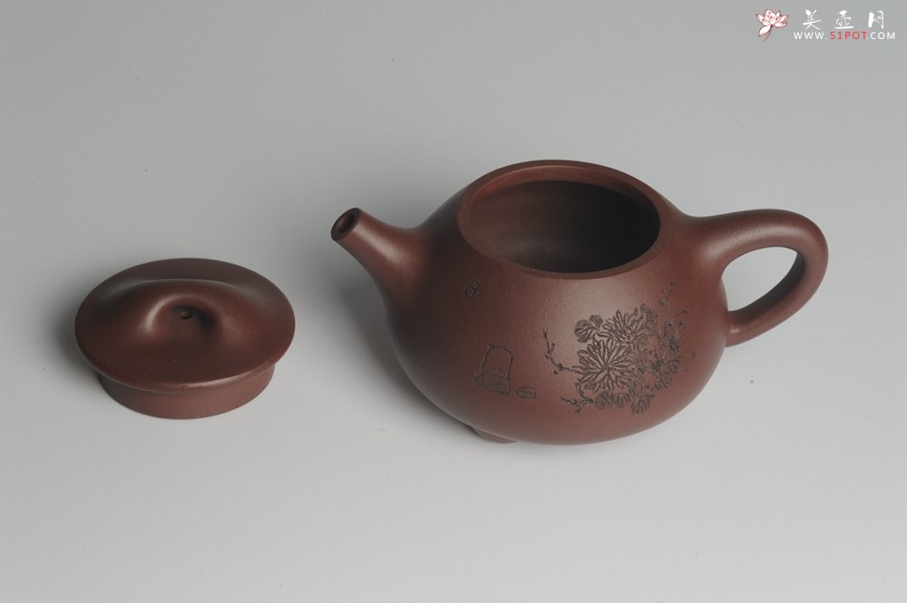 紫砂壶图片：美壶特惠 深丛隐孤芳 经典平盖小石瓢 满瓢（景舟石瓢）装饰菊花 泥料超好高档包装 做工灰常精致 - 宜兴紫砂壶网