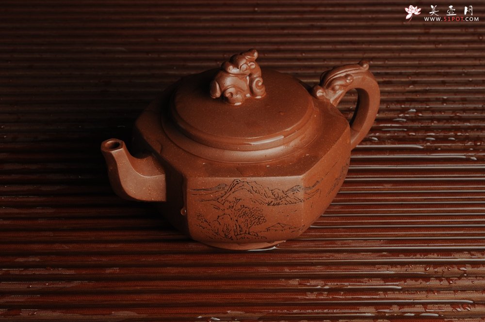 紫砂壶图片：美壶特惠 六方龙樽 刻绘山水 浑厚大气 - 宜兴紫砂壶网