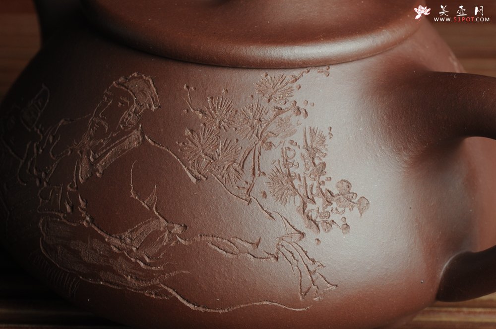 紫砂壶图片：贺岁新品 优质紫茄泥全手工高士煮茶图 茶亦醉人 文气满瓢 - 宜兴紫砂壶网