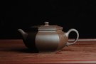 紫砂壶图片：美壶回馈壶友特惠 老紫泥精致全手工大彬六方 - 宜兴紫砂壶网