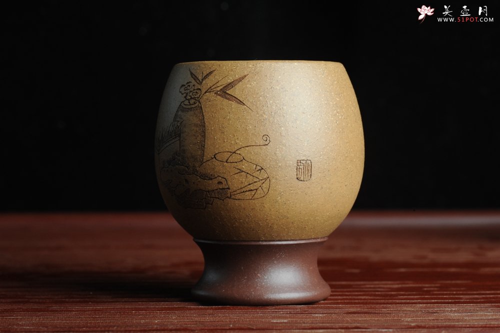 紫砂壶图片：精品紫砂杯 私人定制 紫泥粉段泥 清供文气 手感特扎实 茶人醉爱 每个都不一样 - 宜兴紫砂壶网