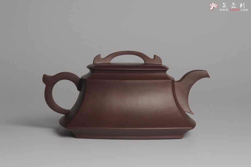 紫砂壶图片：原创精致全手工四方吉玉壶 难度大线条流畅 - 宜兴紫砂壶网