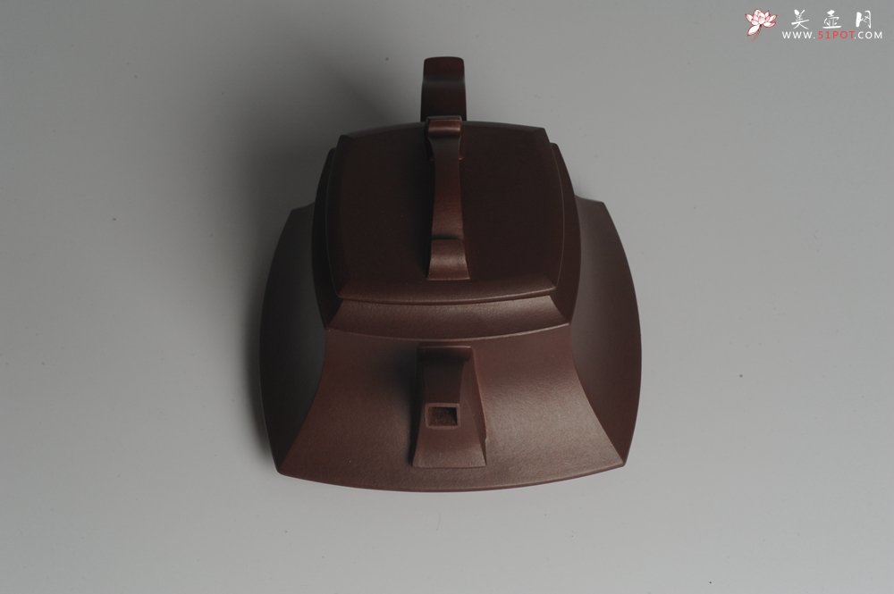 紫砂壶图片：原创精致全手工四方吉玉壶 难度大线条流畅 - 宜兴紫砂壶网