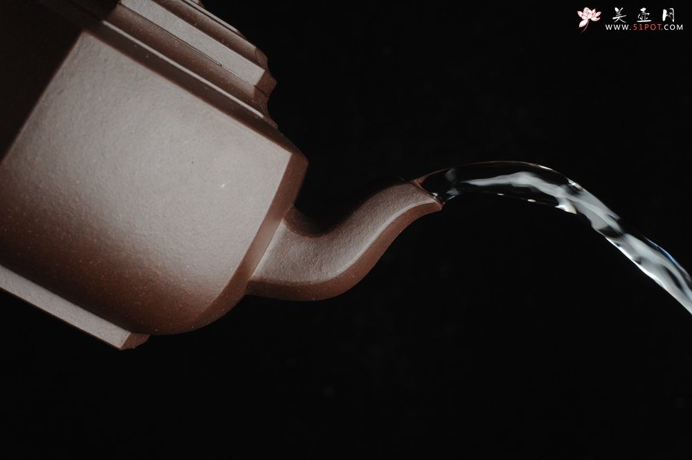 紫砂壶图片：美壶特惠 精致全手工六方雪华 泥料超好 - 宜兴紫砂壶网