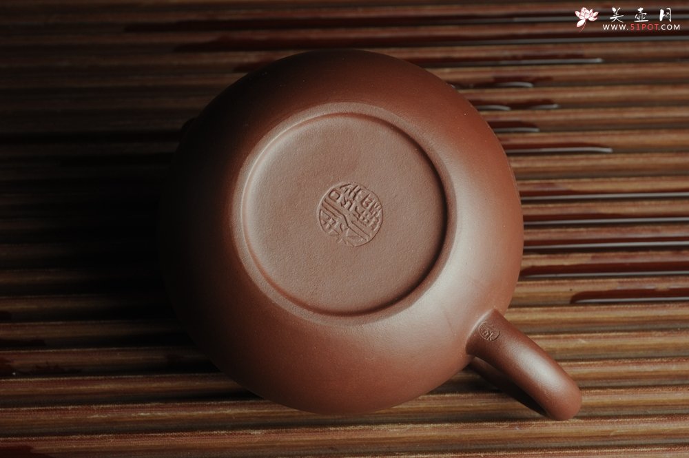 紫砂壶图片：美壶福利特惠 精工西施 雅室啜茗 - 宜兴紫砂壶网