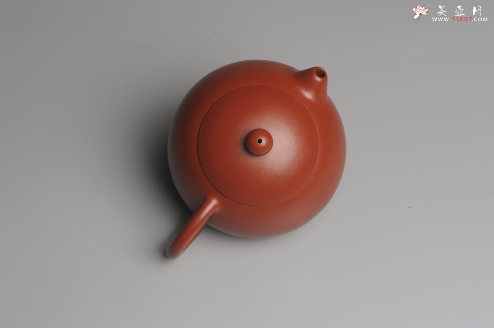 紫砂壶图片：美壶特惠 经典优质大红袍朱泥西施 做工精致 - 宜兴紫砂壶网