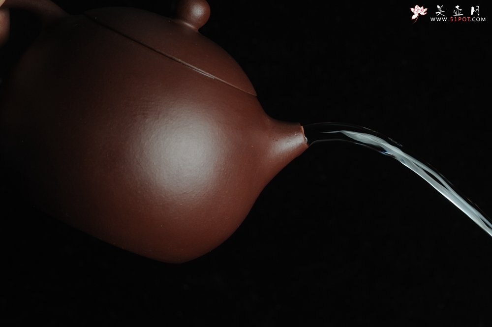 紫砂壶图片：全手工端庄秀雅倒把小西施 - 宜兴紫砂壶网