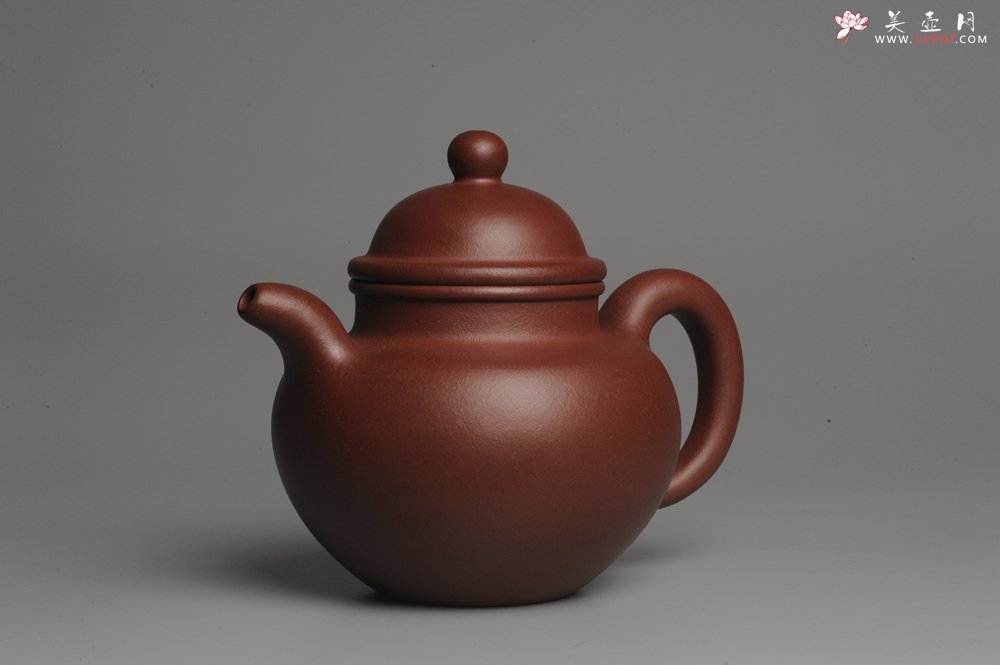 紫砂壶图片：油润底曹青 全手工寿珍掇球 深得老味 做工灰常好 请君细品 作品说话  - 宜兴紫砂壶网