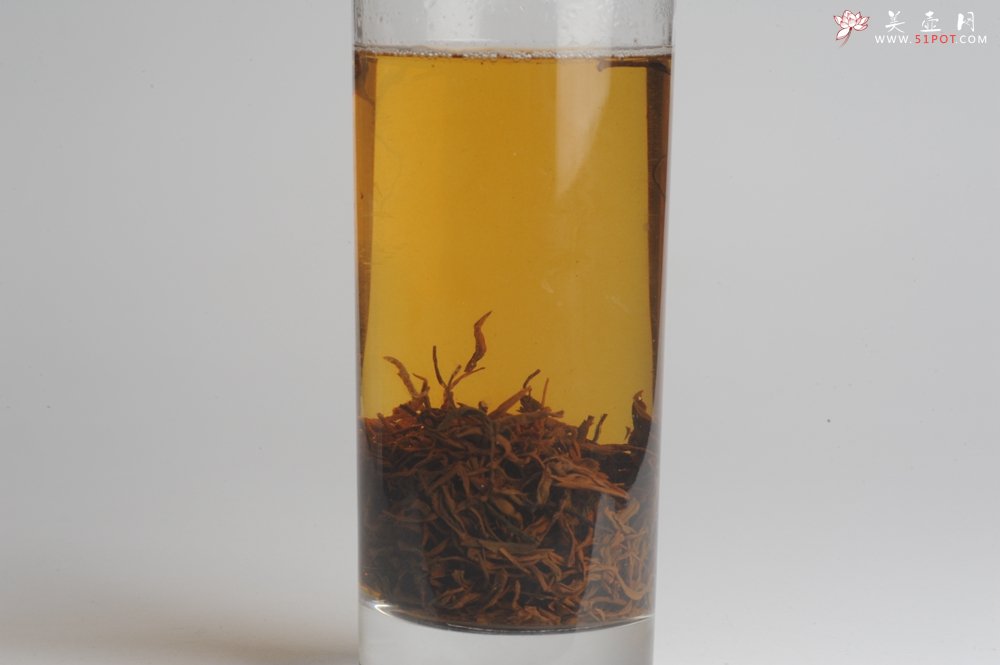 紫砂壶图片：阳羡明后雨前茶 采摘4.9 细嫩叶芽 4.10手工炮制新鲜出炉 弥香沁脾 90g每次泡茶可泡5到6泡 - 宜兴紫砂壶网