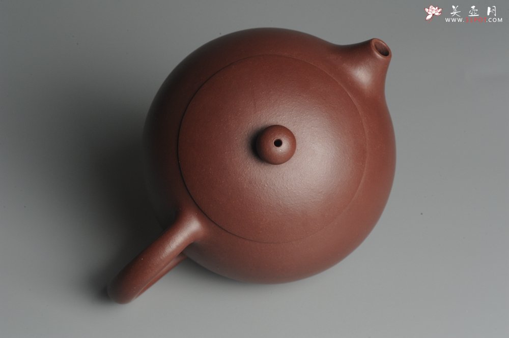 紫砂壶图片：全手工端庄秀雅倒把小西施 - 宜兴紫砂壶网