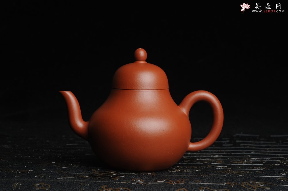 紫砂壶图片：端庄秀雅 精致全手工思亭壶  - 宜兴紫砂壶网