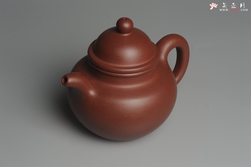 紫砂壶图片：油润底曹青 全手工寿珍掇球 深得老味 做工灰常好 请君细品 作品说话  - 宜兴紫砂壶网