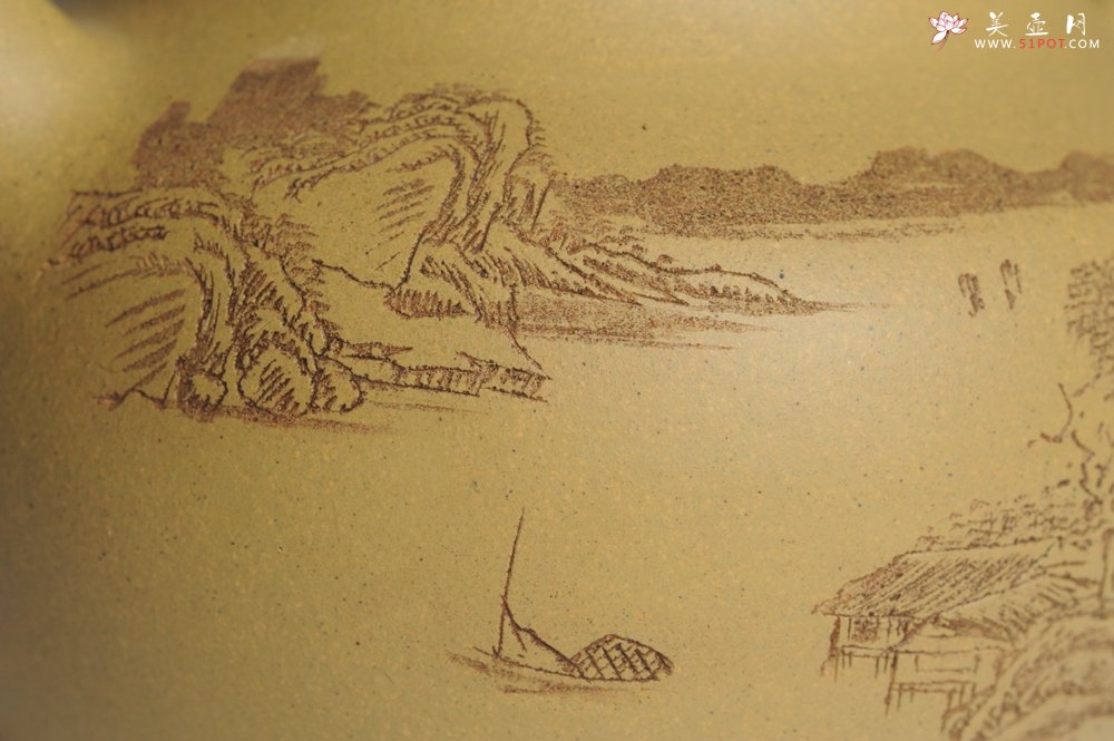 紫砂壶图片：美壶特惠 灰常好的本山段精工山水莲子壶 端庄秀雅 江山皆有意 宇宙俱无涯 - 宜兴紫砂壶网