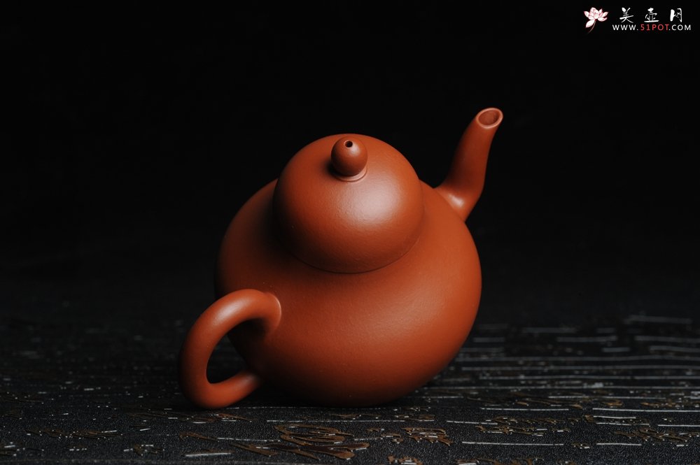 紫砂壶图片：端庄秀雅 精致全手工思亭壶  - 宜兴紫砂壶网