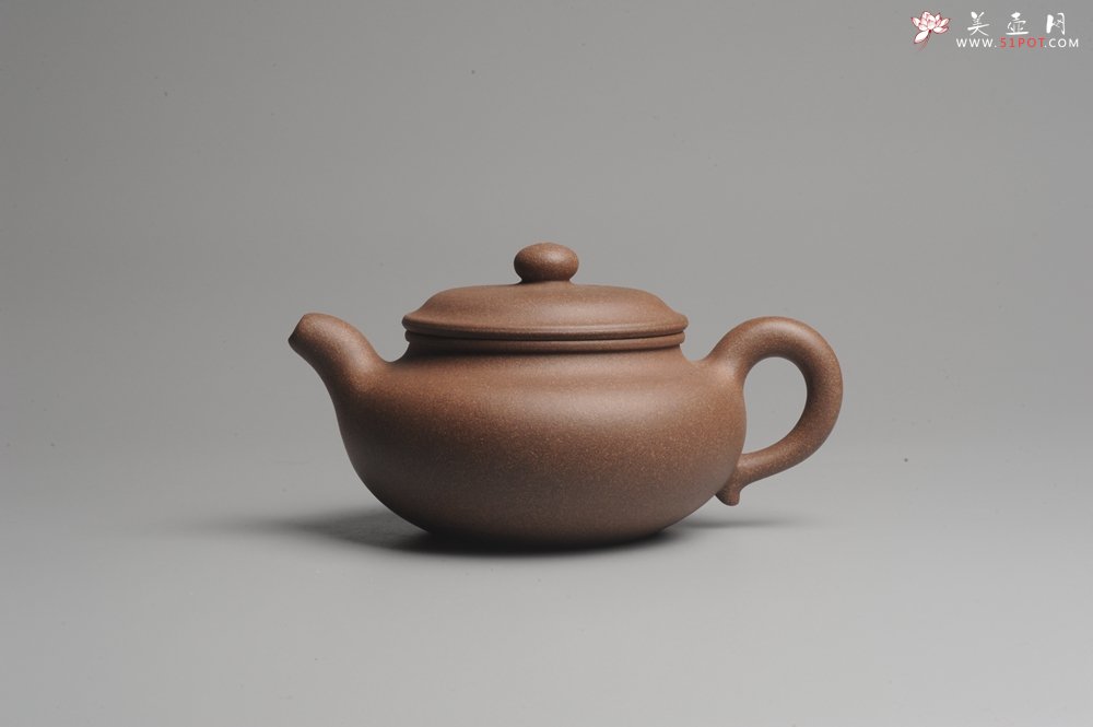 紫砂壶图片：美壶特惠 精致做工老段泥大亨仿古 茶人醉爱 - 宜兴紫砂壶网