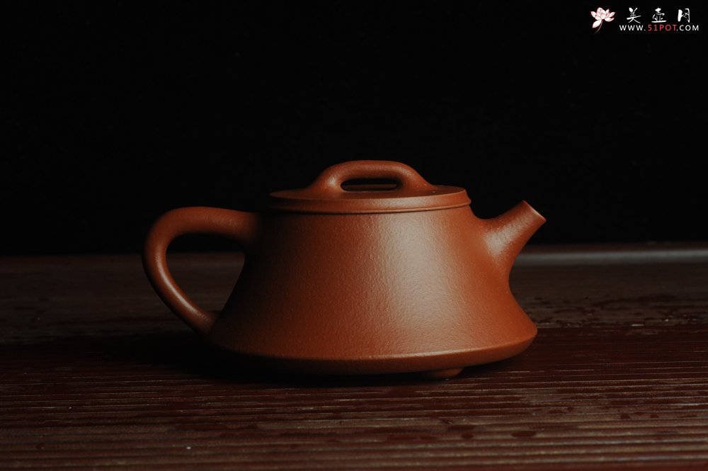 紫砂壶图片：美壶特惠 优质朱泥调砂础瓢壶 做工精致 端庄秀雅 - 宜兴紫砂壶网