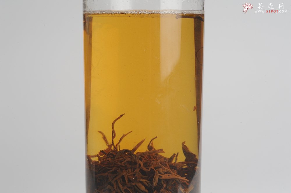 紫砂壶图片：阳羡明后雨前茶 采摘4.9 细嫩叶芽 4.10手工炮制新鲜出炉 弥香沁脾 90g每次泡茶可泡5到6泡 - 宜兴紫砂壶网