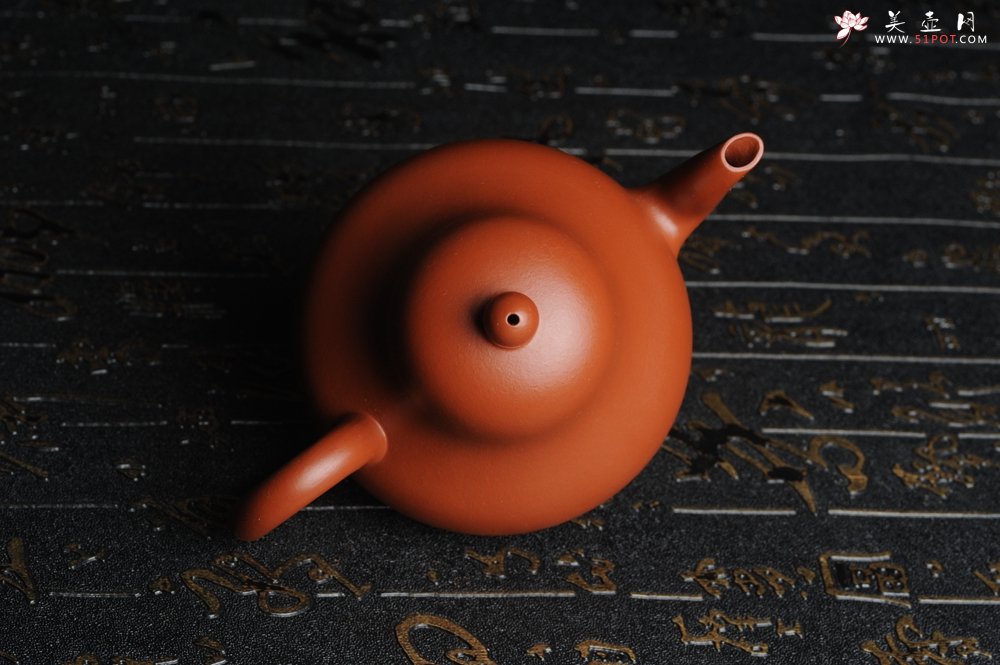 紫砂壶图片：端庄秀雅 精致全手工思亭壶  - 宜兴紫砂壶网