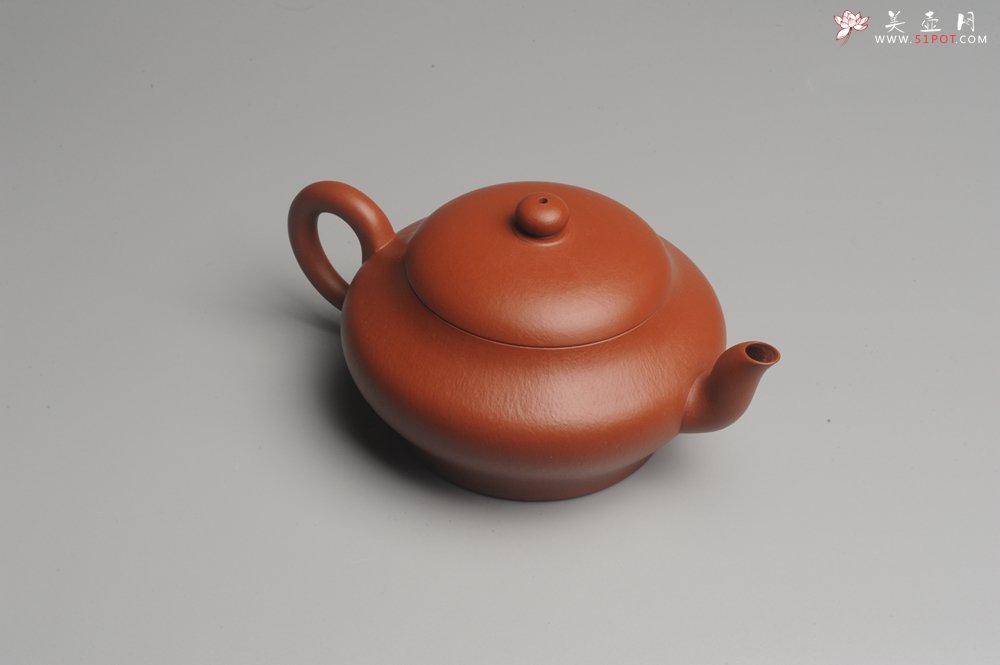 紫砂壶图片：小煤窑朱泥 全手工扁灯壶 端庄秀雅 - 宜兴紫砂壶网