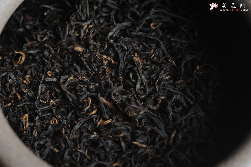 紫砂壶图片：阳羡明后雨前茶 采摘4.9 细嫩叶芽 4.10手工炮制新鲜出炉 弥香沁脾 90g每次泡茶可泡5到6泡 - 宜兴紫砂壶网