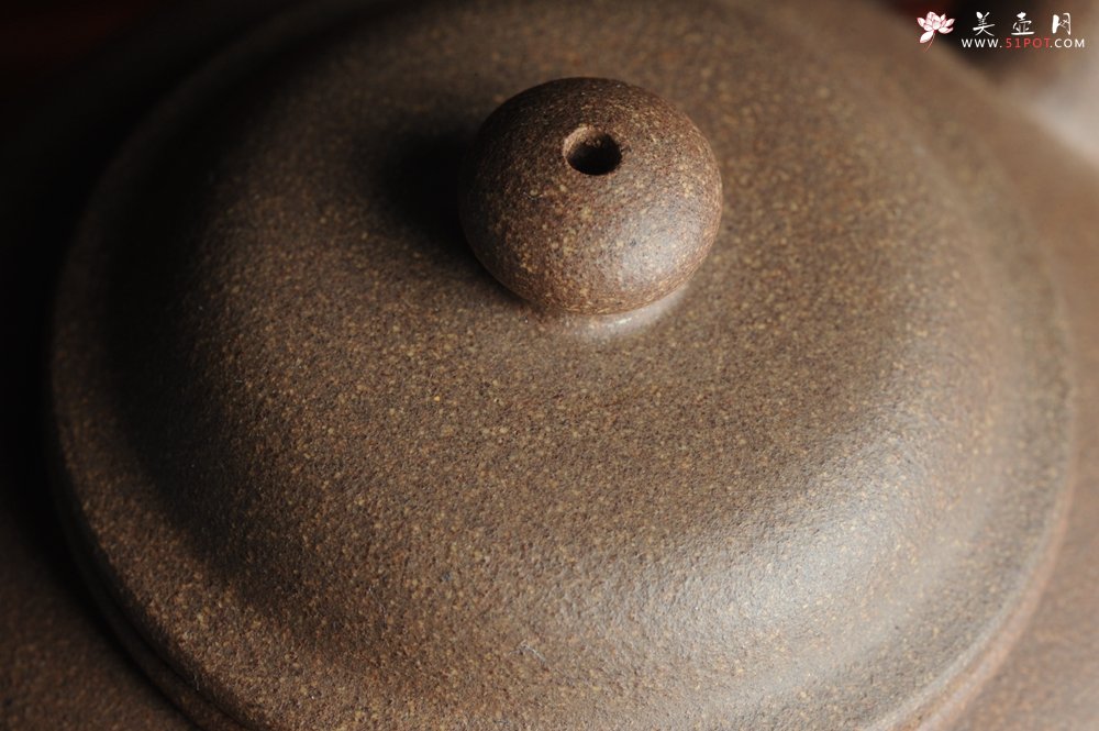 紫砂壶图片：美壶特惠 精致老段泥腰线巨轮 炮管直流 杀茶力器 茶人醉爱 - 宜兴紫砂壶网