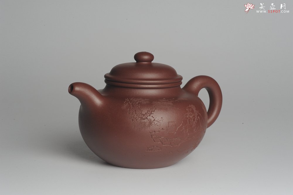 紫砂壶图片：强强联合 实力派杨老师全手工大亨莲子 方健老师即兴装饰 一甄清气半静吟 古韵悠悠 气势非凡 深得老味 - 宜兴紫砂壶网