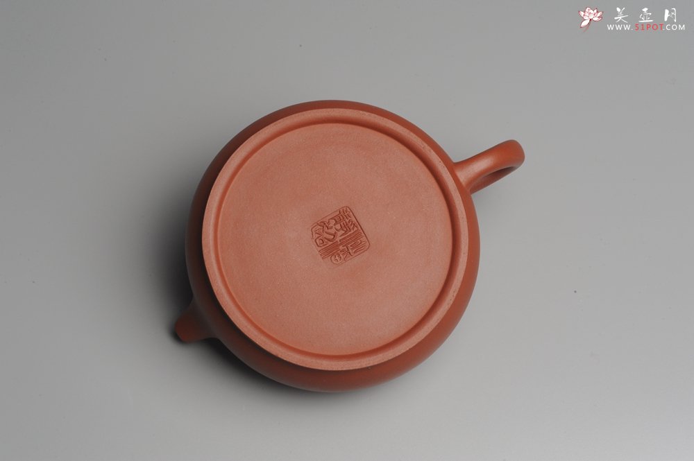 紫砂壶图片：美壶特惠 优质老清水泥精致涌泉 养后温润可人 - 宜兴紫砂壶网