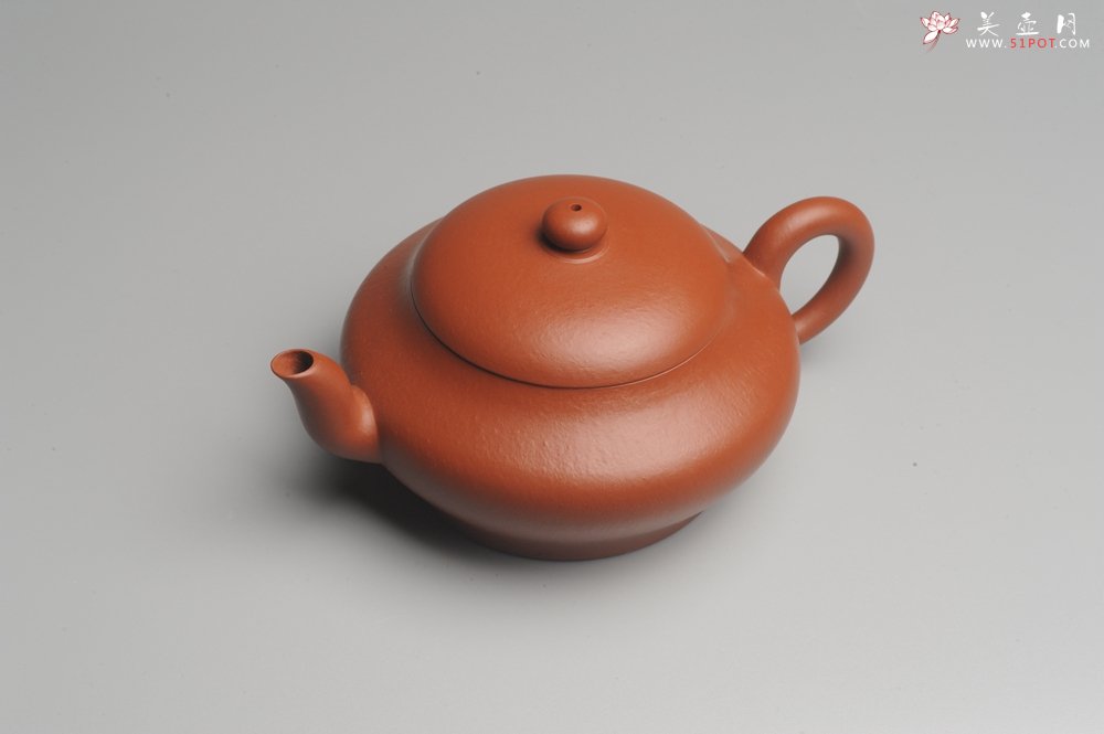紫砂壶图片：小煤窑朱泥 全手工扁灯壶 端庄秀雅 - 宜兴紫砂壶网