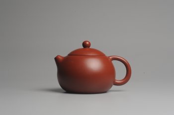 紫砂壶图片：美壶特惠 经典优质大红袍朱泥西施 做工精致 - 宜兴紫砂壶网