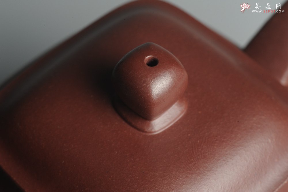 紫砂壶图片：实力派张海艳全手工鸣远四方 气势磅礴 用心之作 - 宜兴紫砂壶网