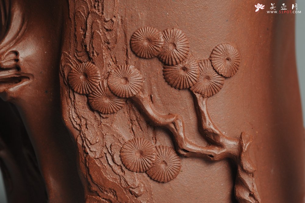 紫砂壶图片：实力派全手工松桩 气质非凡 肌理自然生动 适合收藏 - 宜兴紫砂壶网