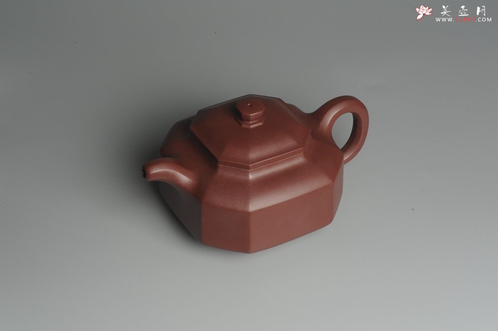 紫砂壶图片：实力派张海艳全手工精工八方侧角壶 工艺精湛 - 宜兴紫砂壶网