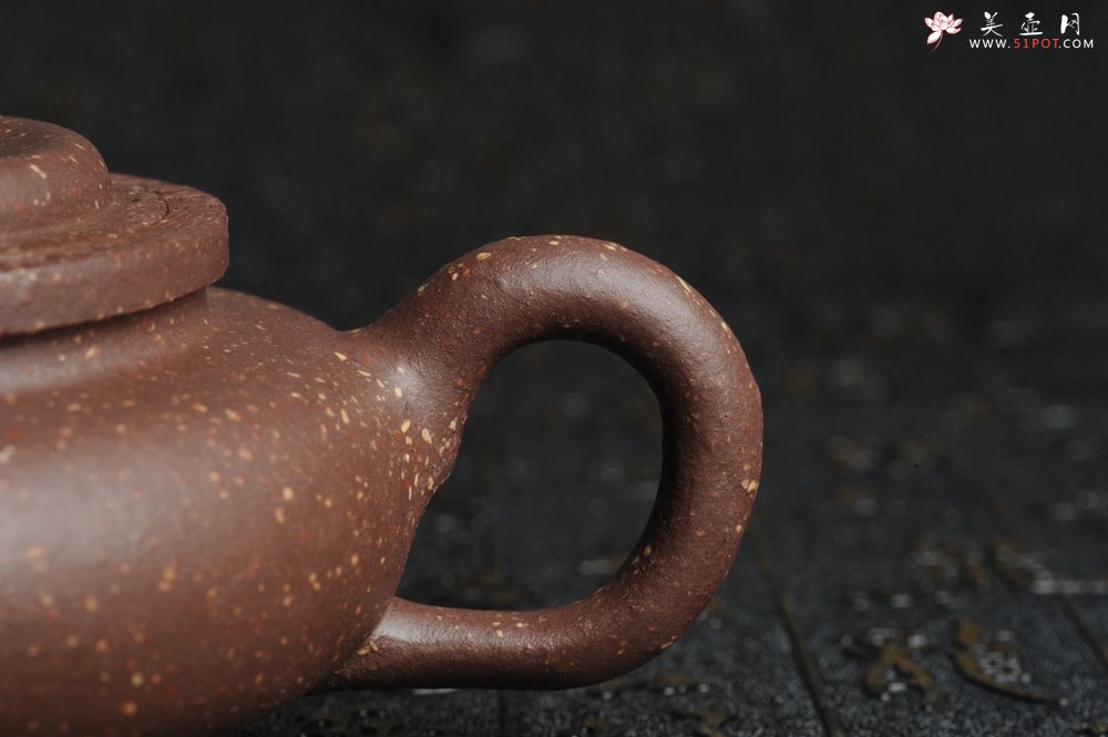 紫砂壶图片：美壶特惠 油润五彩紫泥精致矮莲灯  - 宜兴紫砂壶网