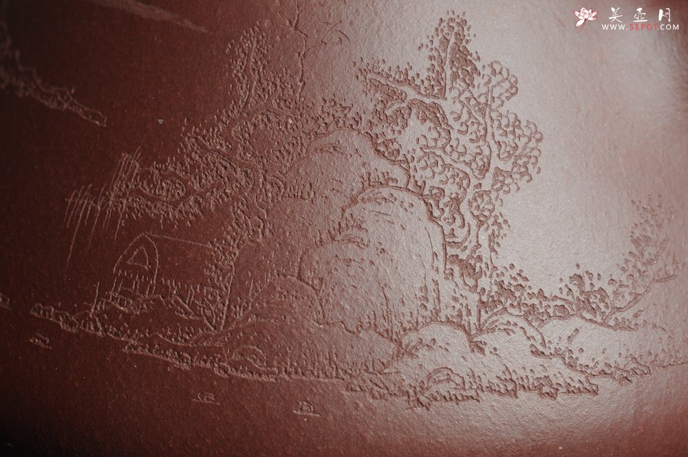 紫砂壶图片：油润底曹青 全手工精品老子冶石瓢 骨肉匀挺 清茗堂助工文气装饰山水 - 宜兴紫砂壶网