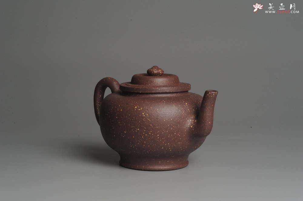 紫砂壶图片：美壶特惠 油润五彩紫泥高莲灯 做工精致 嵌盖难度大 茶人醉爱 - 宜兴紫砂壶网