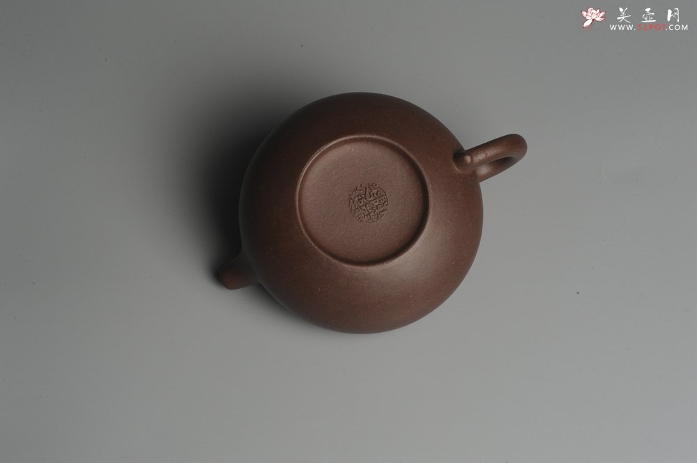 紫砂壶图片：美壶特惠 非常漂亮的大亨仿古 - 宜兴紫砂壶网