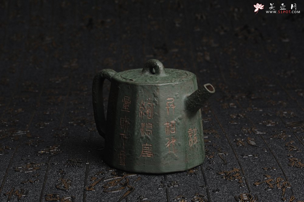 紫砂壶图片：美壶特惠 学苑派 仿龙文风格 青铜器质感 高秦权 - 宜兴紫砂壶网