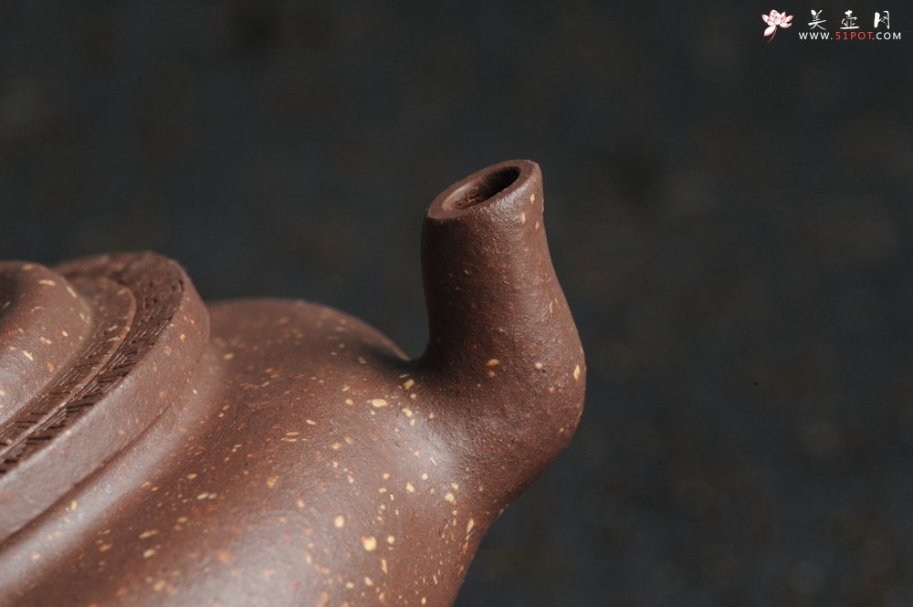 紫砂壶图片：美壶特惠 油润五彩紫泥精致矮莲灯  - 宜兴紫砂壶网