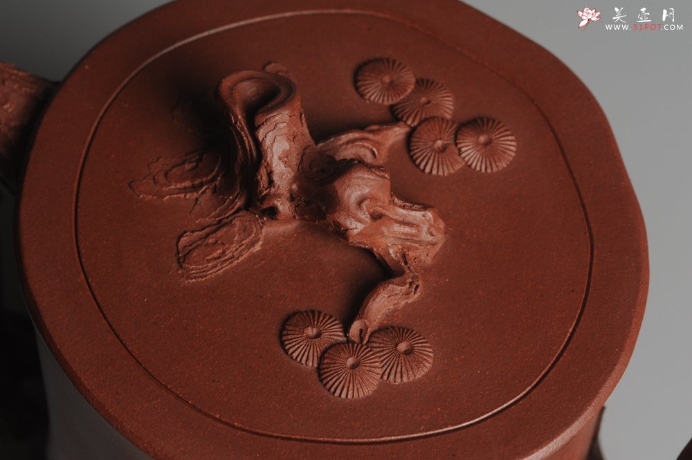 紫砂壶图片：实力派全手工松桩 气质非凡 肌理自然生动 适合收藏 - 宜兴紫砂壶网