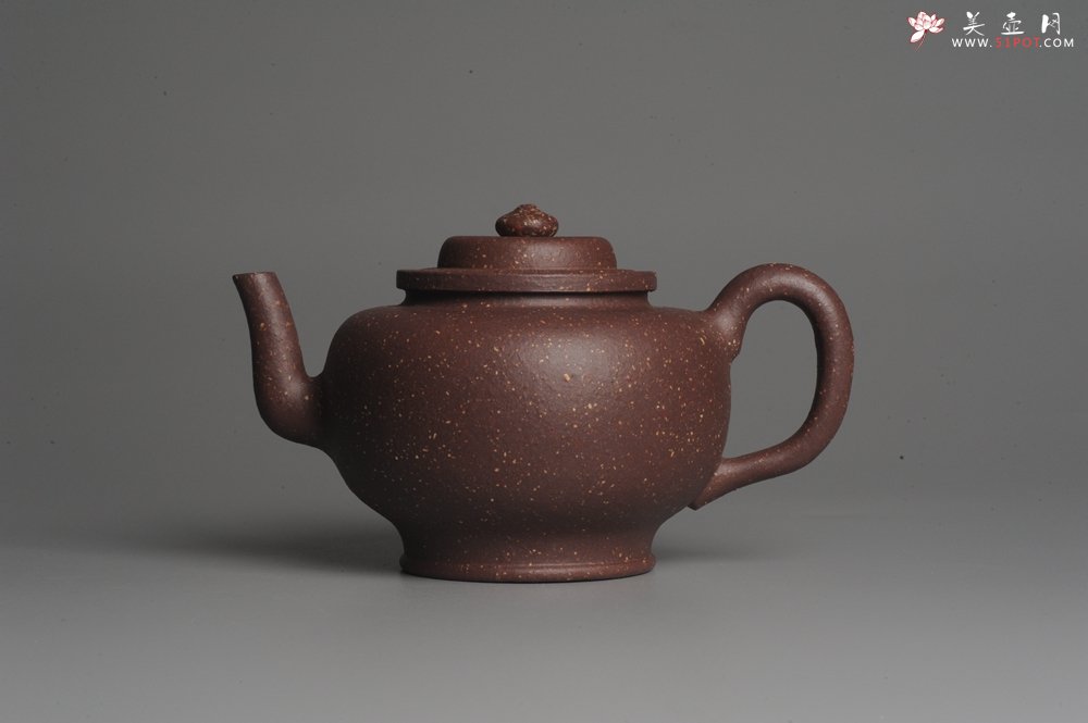 紫砂壶图片：美壶特惠 油润五彩紫泥高莲灯 做工精致 嵌盖难度大 茶人醉爱 - 宜兴紫砂壶网