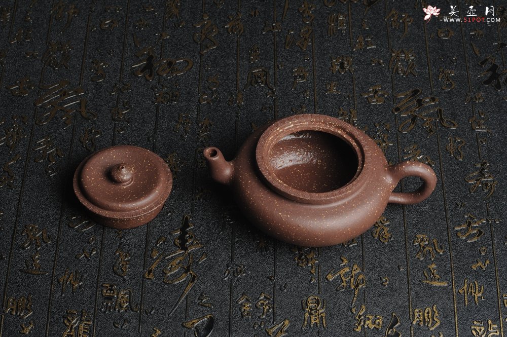 紫砂壶图片：美壶特惠 油润五彩紫泥精致矮莲灯  - 宜兴紫砂壶网