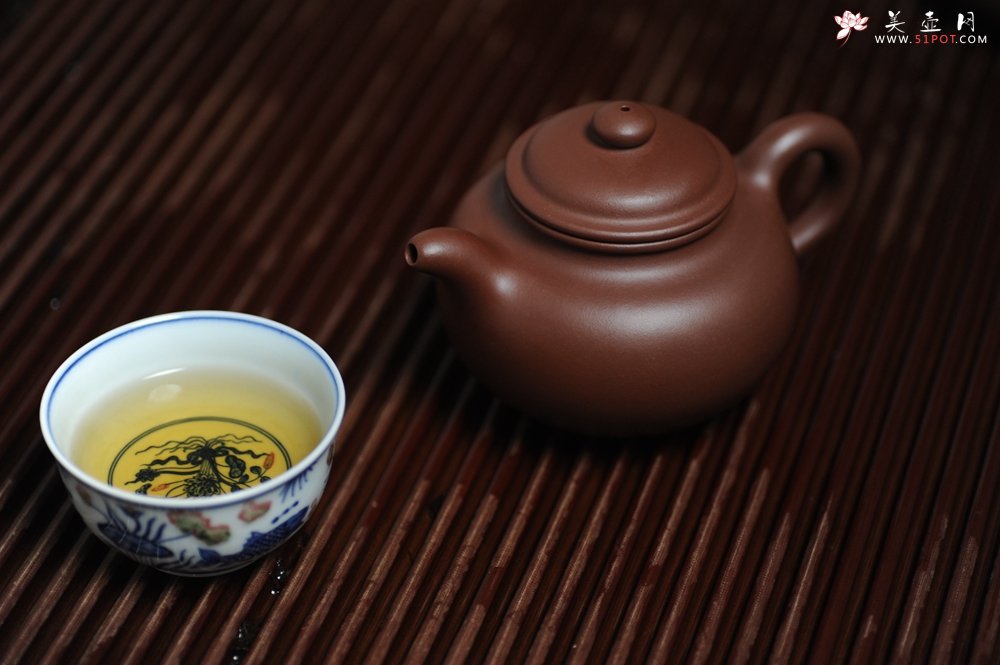 紫砂壶图片：实力派杨欣橙老师全手工大亨莲子 本色清水泥 深得老味 古韵悠悠 - 宜兴紫砂壶网