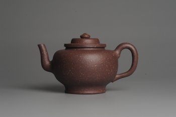 紫砂壶图片：美壶特惠 油润五彩紫泥高莲灯 做工精致 嵌盖难度大 茶人醉爱 - 宜兴紫砂壶网