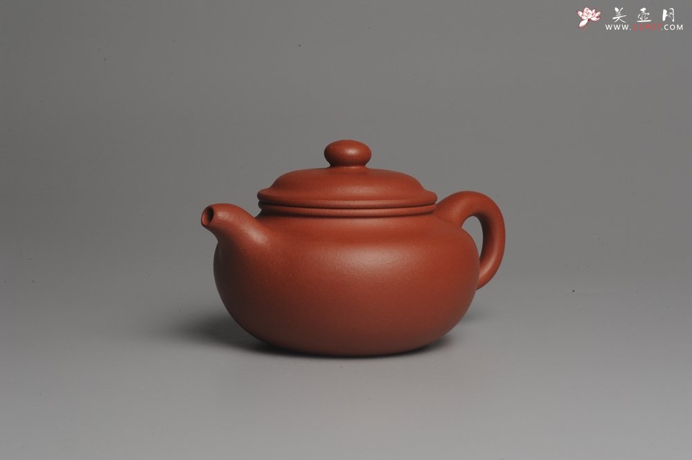 紫砂壶图片：美壶特惠 精致小仿古 茶人醉爱 养后温润如玉 - 宜兴紫砂壶网