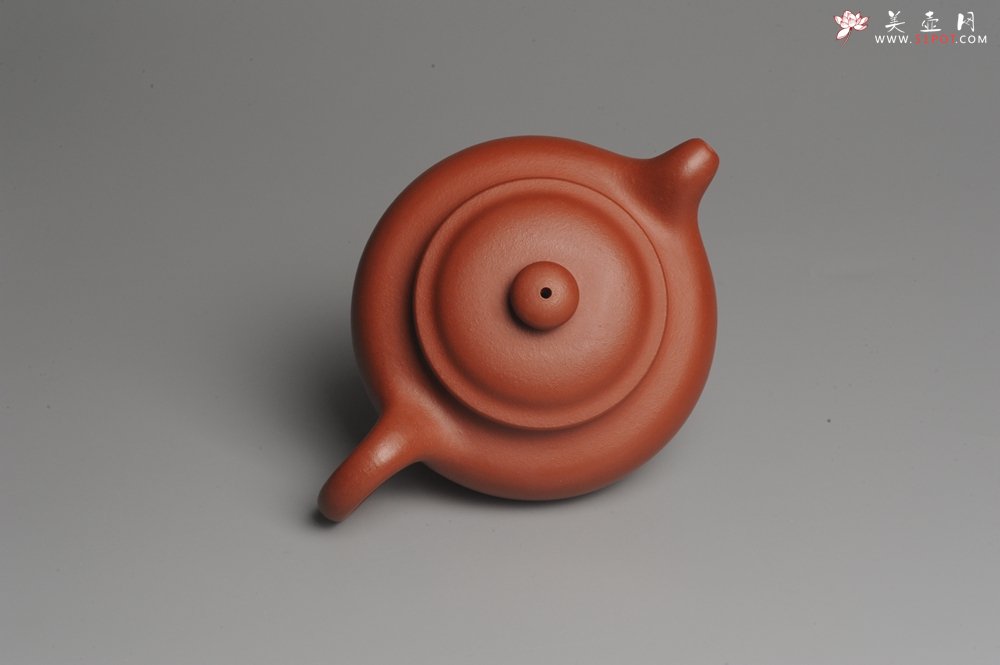 紫砂壶图片：美壶特惠 精致小仿古 茶人醉爱 养后温润如玉 - 宜兴紫砂壶网