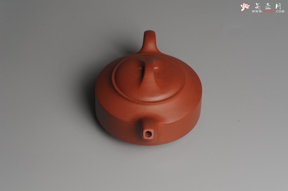 紫砂壶图片：美壶特惠 老清水泥精致汉君壶 茶人醉爱  - 宜兴紫砂壶网