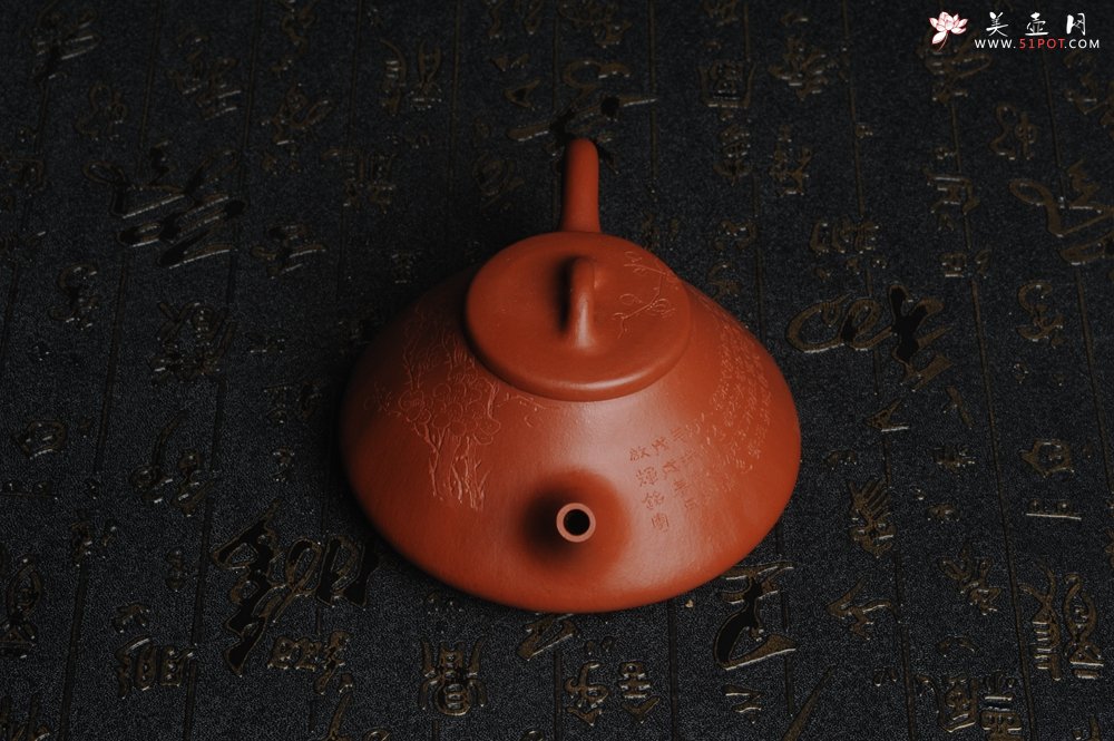 紫砂壶图片：朱泥全手工刻梅花子冶石瓢 - 宜兴紫砂壶网
