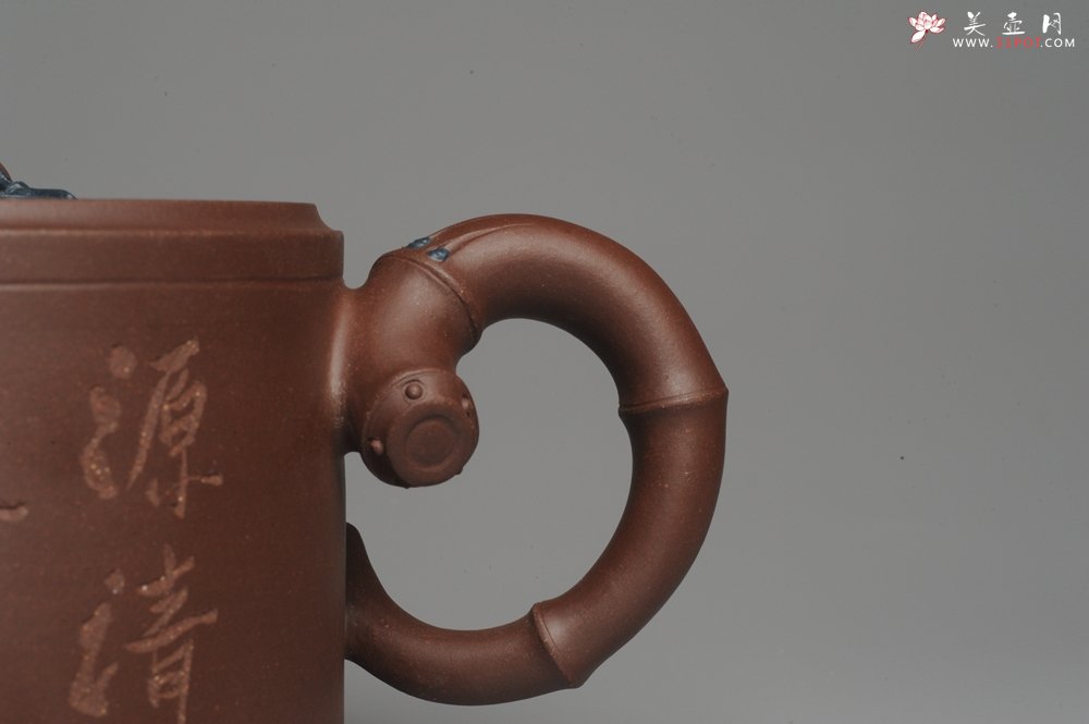 紫砂壶图片：精品大竹段壶 嵌盖难度大  气势磅礴 - 宜兴紫砂壶网