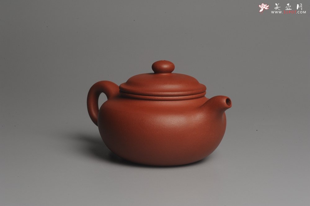 紫砂壶图片：美壶特惠 精致小仿古 茶人醉爱 养后温润如玉 - 宜兴紫砂壶网