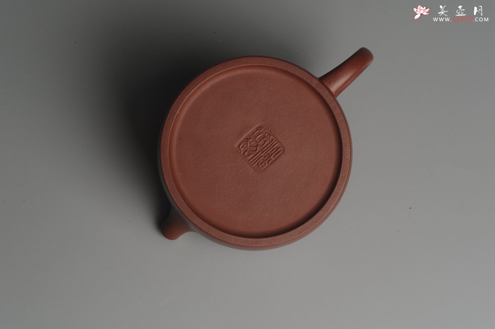 紫砂壶图片：美壶特惠 优质红拼泥经典大亨德中 茶人醉爱 - 宜兴紫砂壶网
